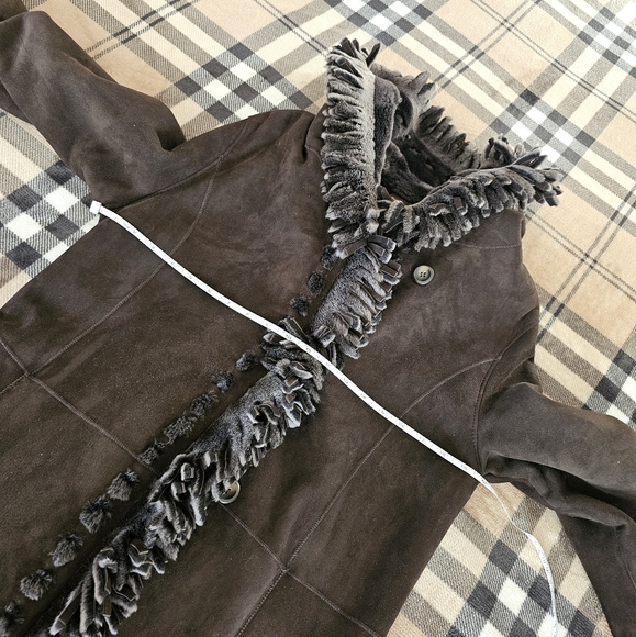 Elegant Brown Women's Coat - Picture 11 of 12